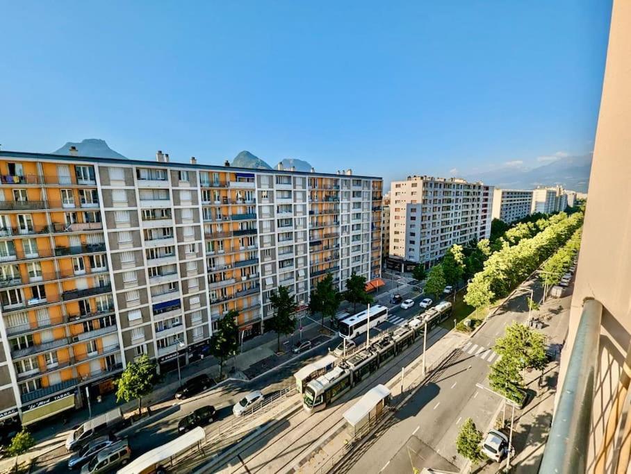 Apartment Excellent T2 - Superbe Vue Et Proche Rocade Grenoble
